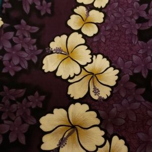 Hilo Hattie Shirts - The Hawaiian Original by Hilo Hattie's Hilo Hattie Shirts - The Hawaiian Original by Hilo Hattie's
